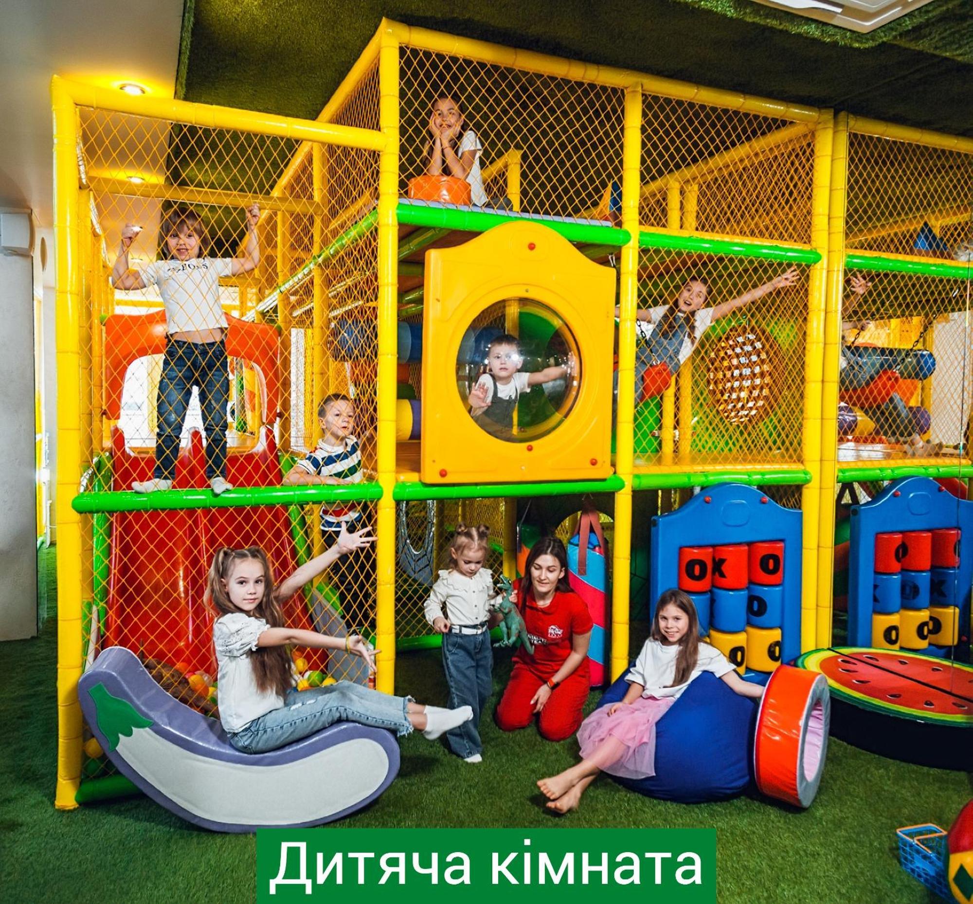 Nemo Hotel Resort & Spa Odesa Exterior foto Children playing in a playground